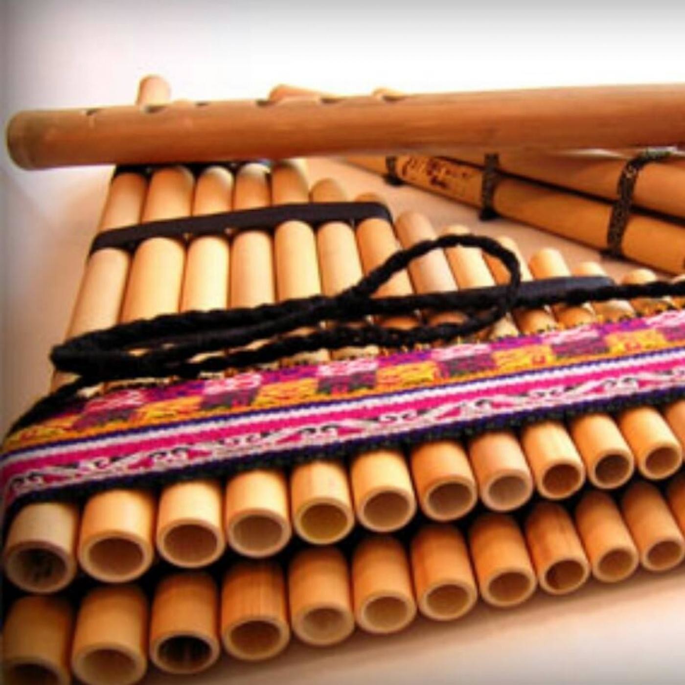 LLAQTAKUNAPI de MALKI Radio