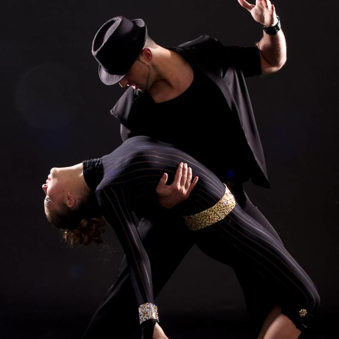 Bachateando con Latinarias