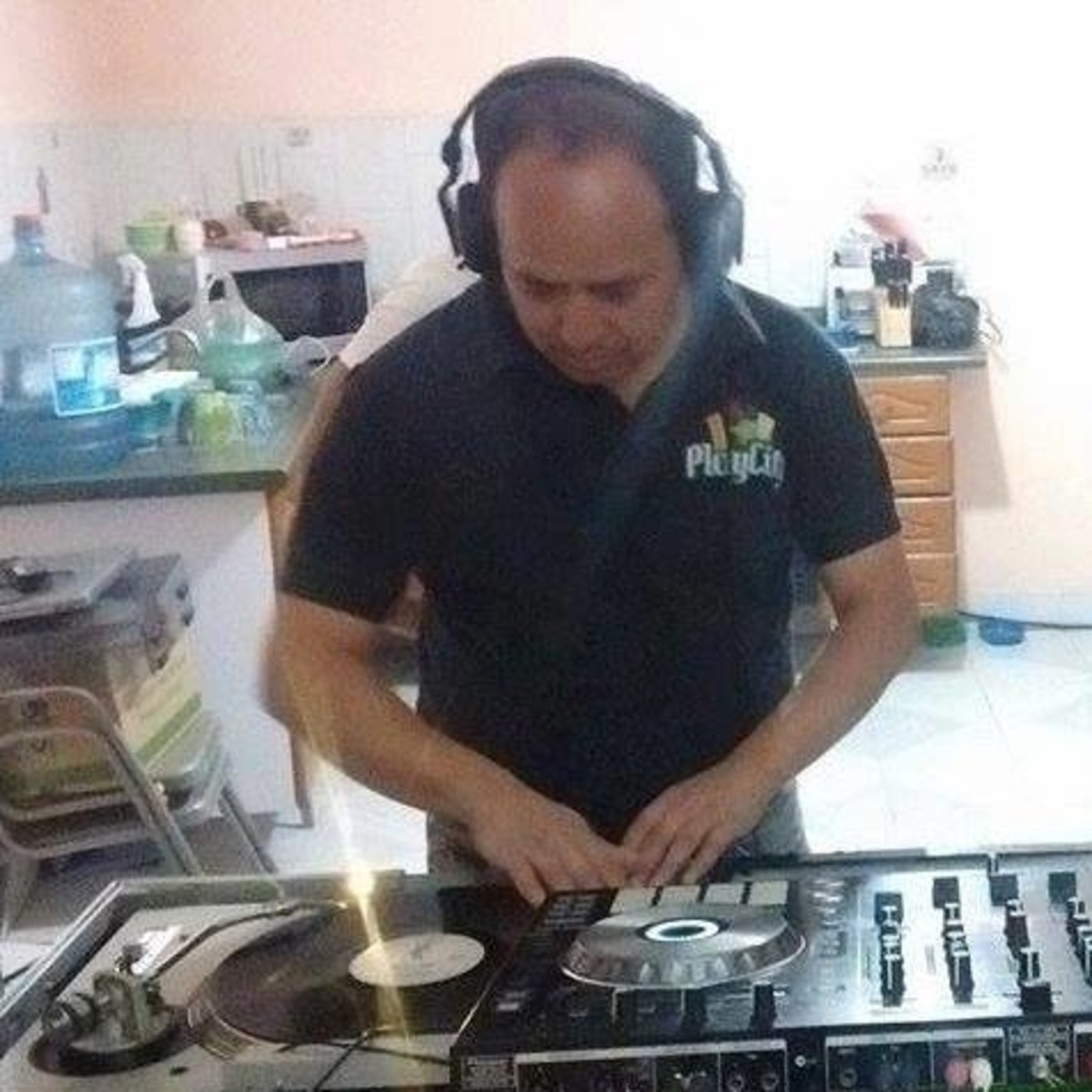 MIXES DJ MIGUEL ESPARZA