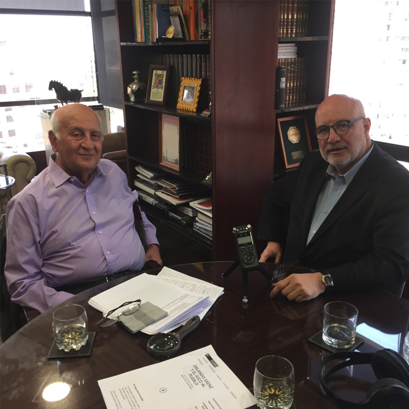 Conversaciones con Orlando Sáenz