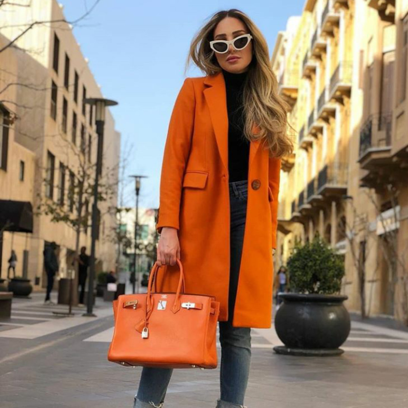 Al éxito y más alla