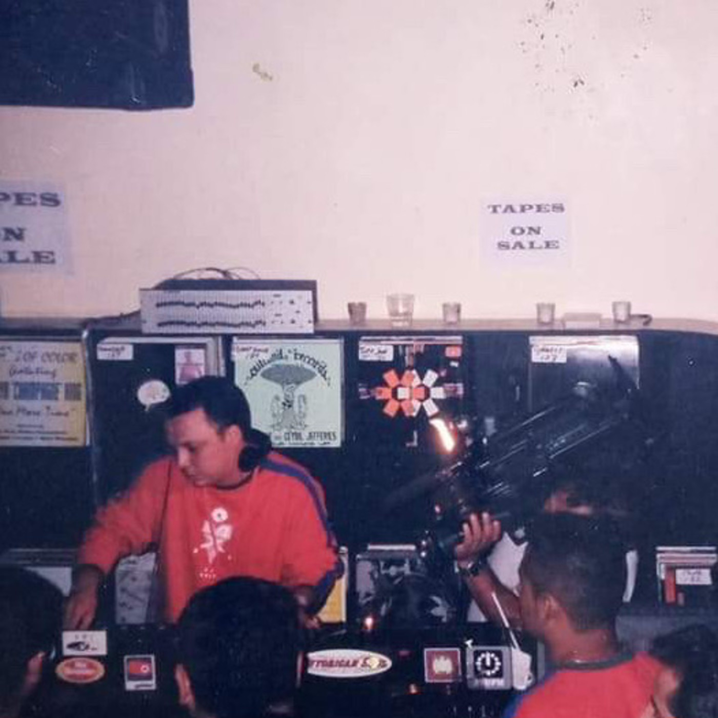 Miguel Alanís meets Club 69.